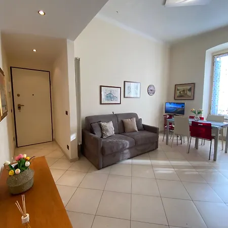 Apartamento Casa Elena - Centro *