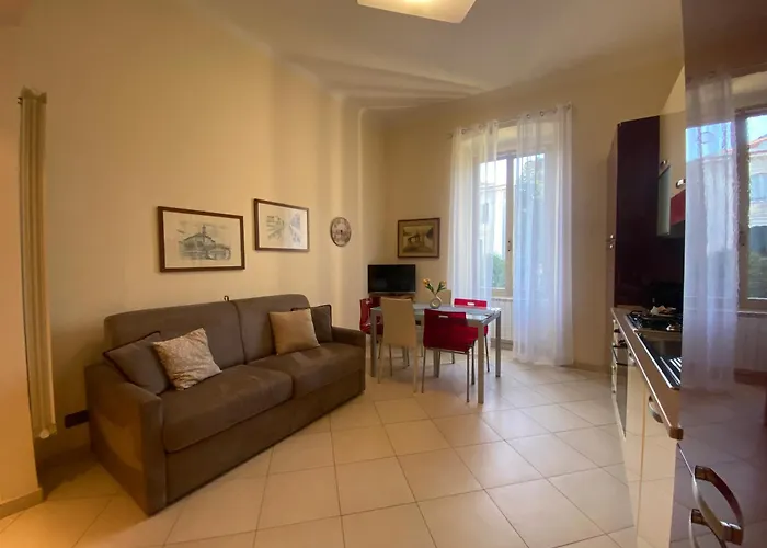 Casa Elena - Centro * ディアーノ・マリーナ